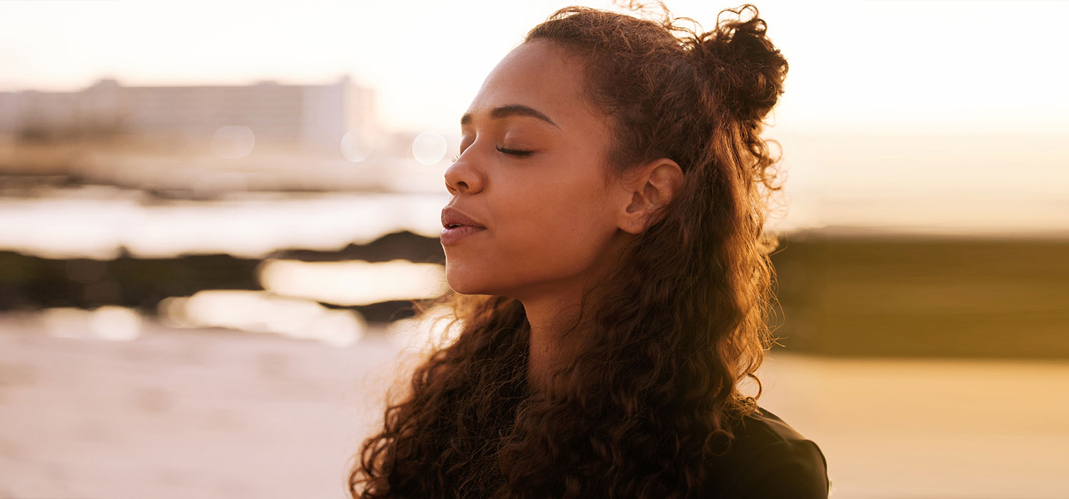 Een serene vrouw