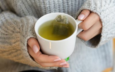 Groene thee, hoeveel cafeïne zit er echt in?