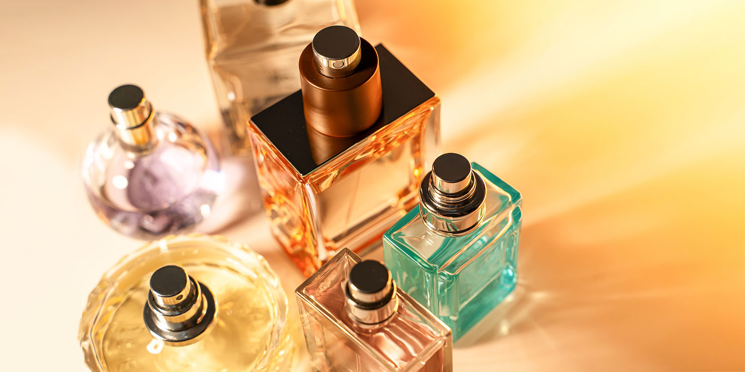 Selectie van parfumflesjes